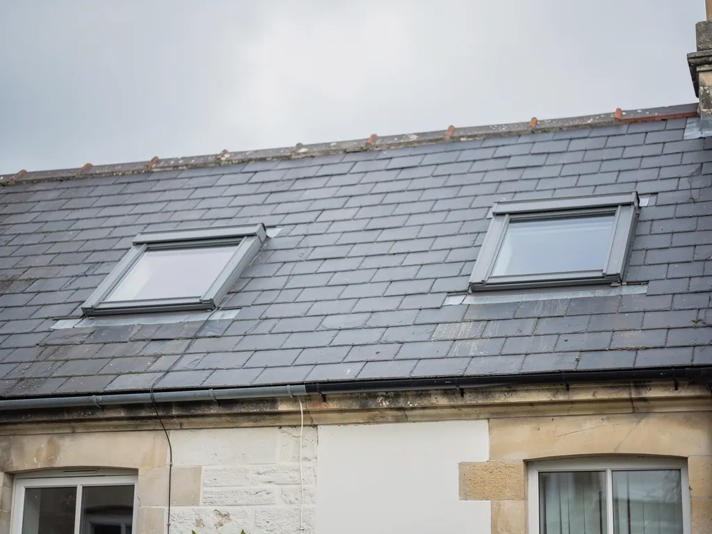 Roof windows in a slate roof